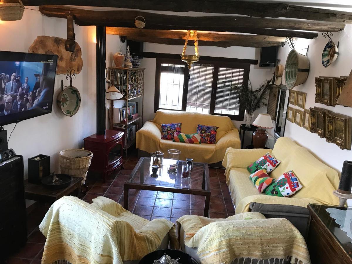 Cortijo Bustamante Pensionat Baza Exteriör bild